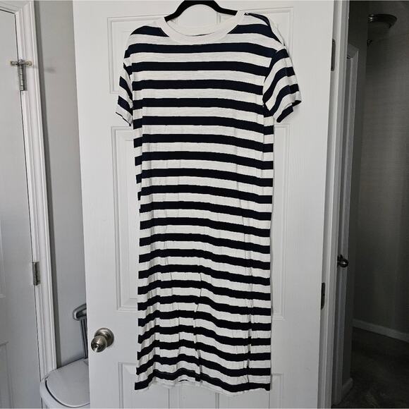 Striped Navy and White Casual Dress Size M - Picture 1 of 8